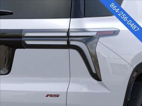 New 2026 Chevrolet Traverse RS image 11