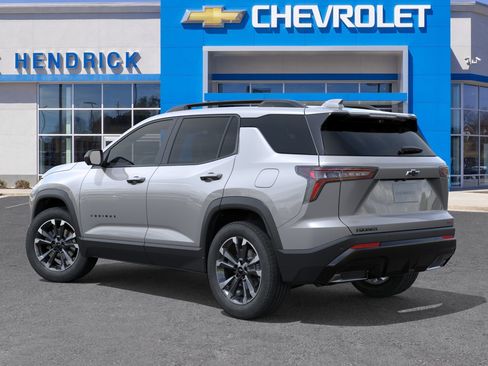 New 2026 Chevrolet Equinox RS FWD image 5