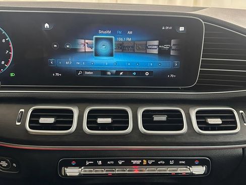 Used 2022 Mercedes-Benz GLE 350 4MATIC w/ AMG Line Exterior image 22