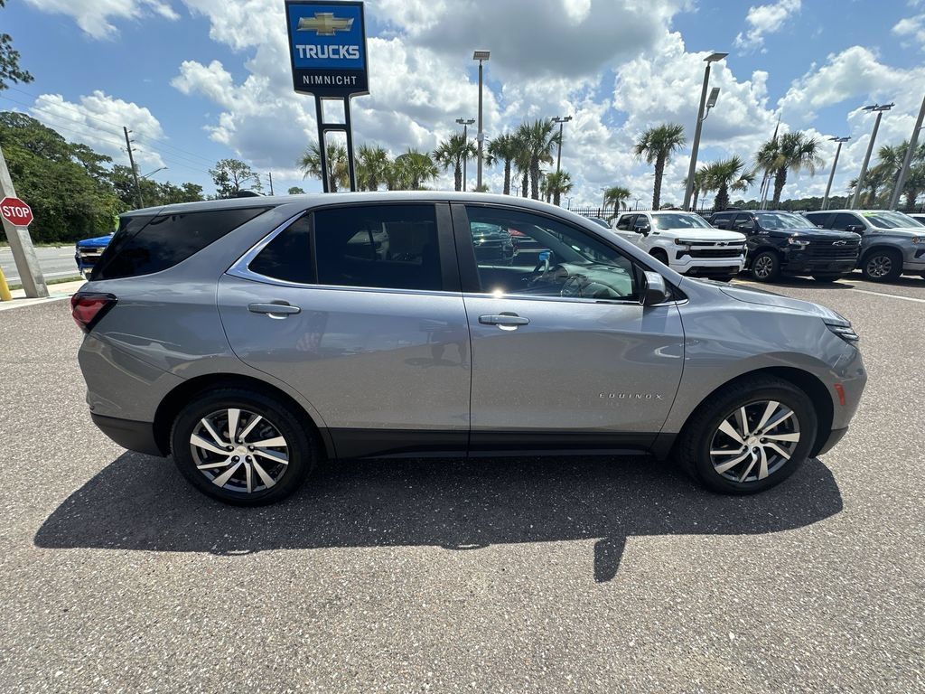 Used 2024 Chevrolet Equinox LT FWD image 17