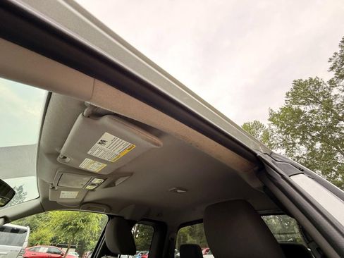 Used 2013 Nissan Frontier SV RWD image 42