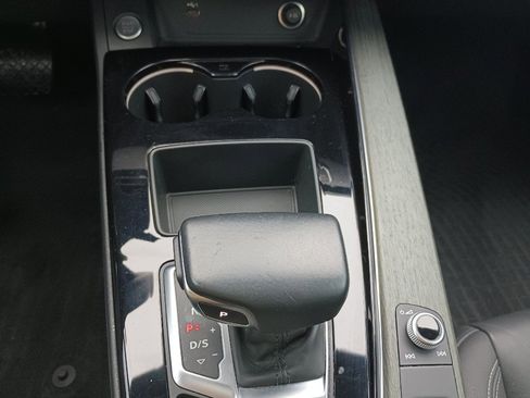 Used 2021 Audi A4 2.0T Premium w/ Convenience Package image 24