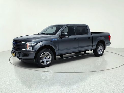 Used 2019 Ford F150 Lariat w/ Equipment Group 502A Luxury AWD/4WD image 4