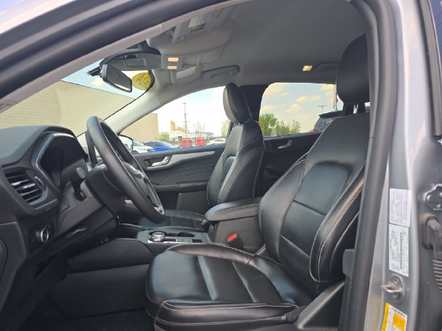 Used 2024 Ford Escape Platinum AWD/4WD image 13