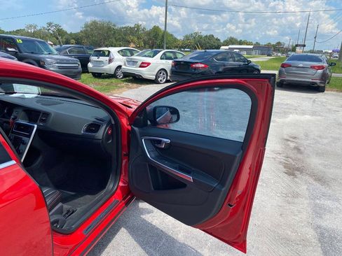 Used 2012 Volvo S60 T6 R-Design AWD/4WD image 21
