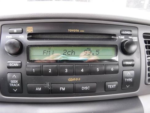 Used 2006 Toyota Corolla LE FWD image 35