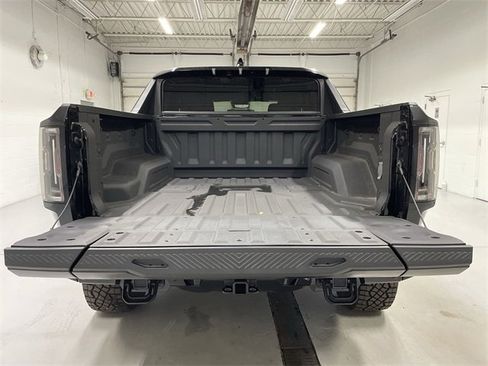 New 2025 GMC Hummer EV 3X w/ Extreme Off-Road Package image 15