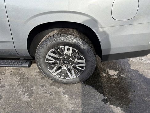 New 2026 Chevrolet Suburban Z71 w/ Comfort Package image 37