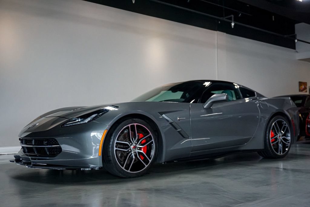 Used 2016 Chevrolet Corvette Stingray Coupe w/ 2LT Preferred Equipment Group RWD image 3