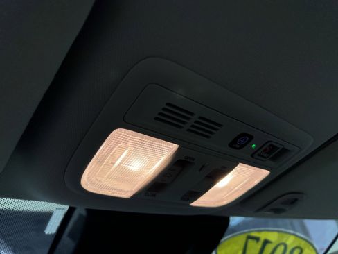 Used 2019 Honda Insight Touring image 36