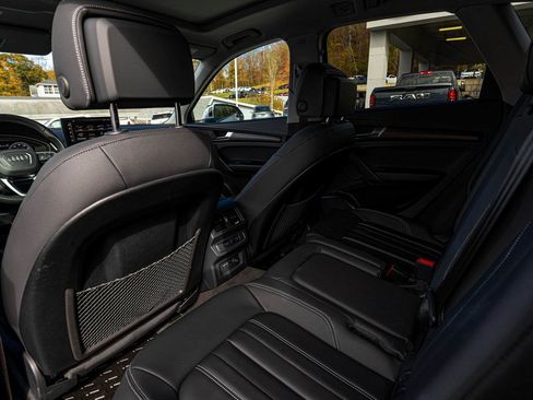 Used 2025 Audi Q5 2.0T Premium image 29