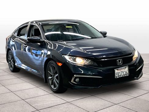 Used 2019 Honda Civic EX image 2