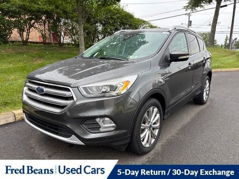 Used 2017 Ford Escape Titanium AWD/4WD image 3