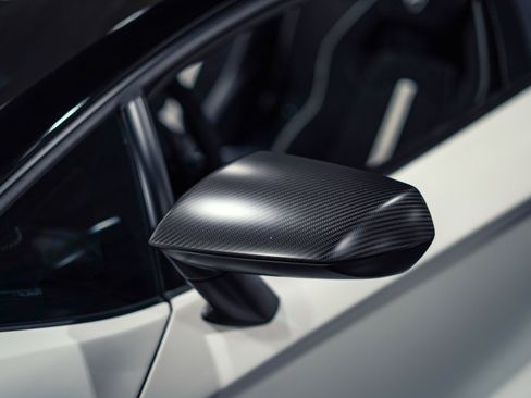 Used 2020 Lamborghini Aventador SVJ AWD/4WD image 36