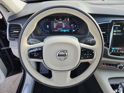 Certified 2023 Volvo XC90 B6 Plus w/ Protection Package Premier image 19