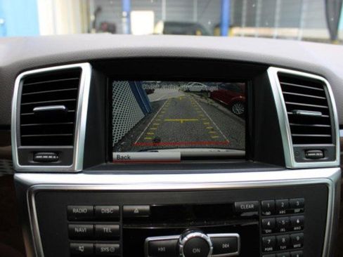 Used 2015 Mercedes-Benz ML 350 2WD image 16