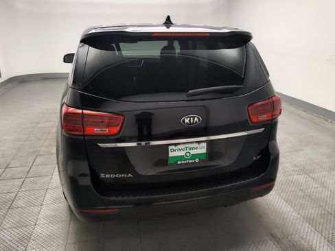 Used 2020 Kia Sedona LX FWD image 6