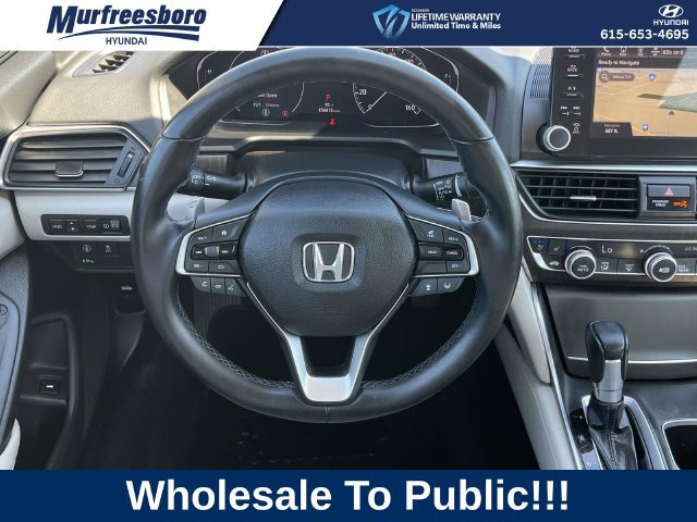 Used 2018 Honda Accord Touring image 19