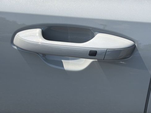 New 2026 Kia Sorento S FWD image 15