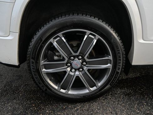 Used 2017 GMC Acadia Denali w/ Technology Package image 14