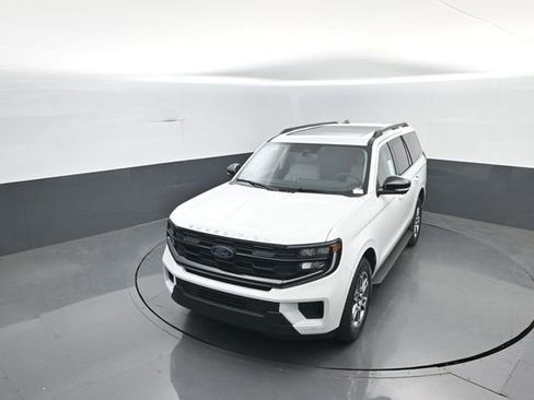 New 2026 Ford Expedition Active AWD/4WD image 26