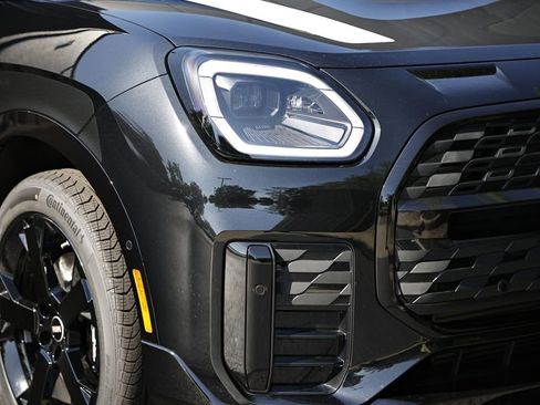 New 2026 MINI Cooper Countryman S image 2