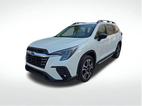 Used 2024 Subaru Ascent Limited w/ Technology Package image 5