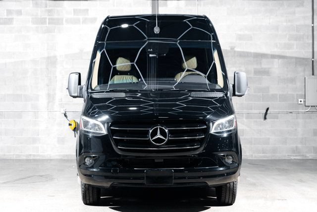 Used 2021 Mercedes-Benz Sprinter 3500 image 8