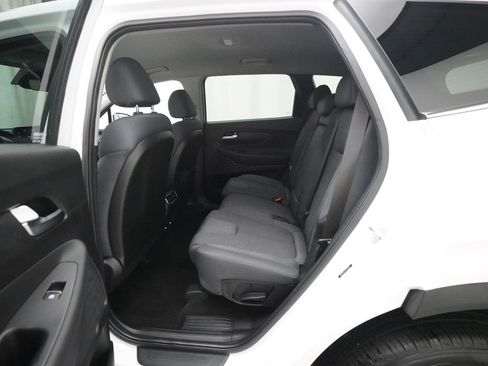 Used 2023 Hyundai Santa Fe SE FWD image 15