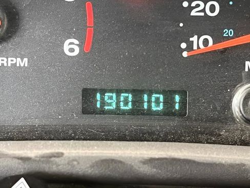 Used 2002 Jeep Wrangler Sport image 30