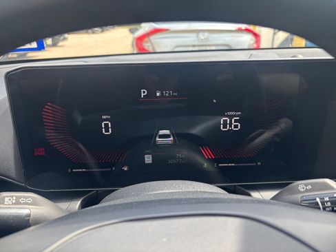 Used 2025 Kia K4 FWD image 39