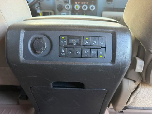 Used 2010 Toyota Sequoia SR5 RWD image 21