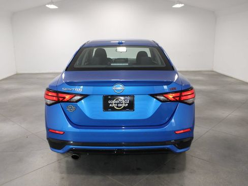 Used 2025 Nissan Sentra SR FWD image 8