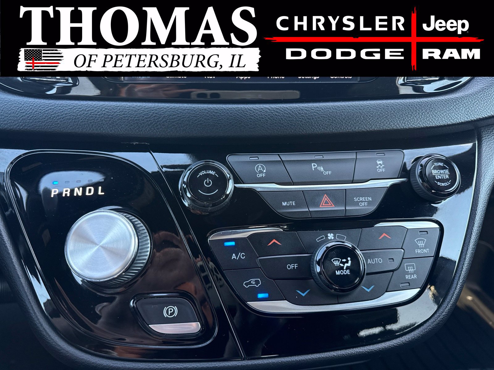 Used 2020 Chrysler Pacifica Touring-L Plus w/ S Appearance Package FWD image 22