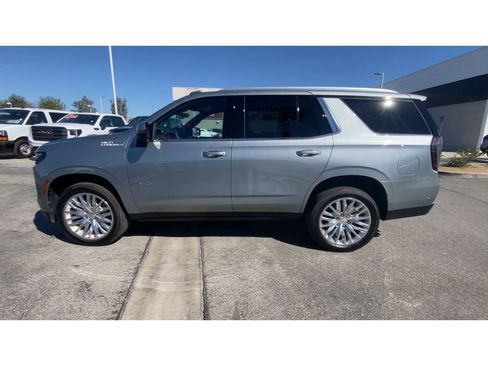 Used 2025 Chevrolet Tahoe High Country image 5