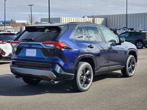 Used 2021 Toyota RAV4 XSE image 5