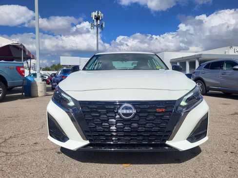 New 2025 Nissan Altima 2.5 SR w/ SR Premium Package image 2