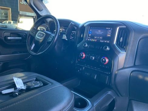 Used 2021 GMC Sierra 1500 AT4 image 7