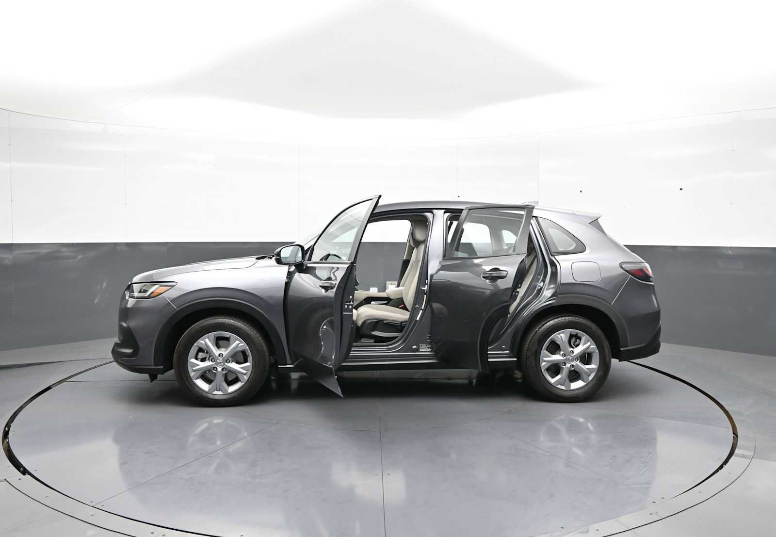 Used 2024 Honda HR-V LX image 41