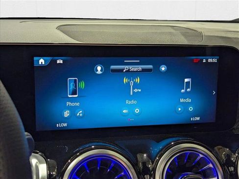 New 2025 Mercedes-Benz GLB 35 AMG 4MATIC image 11