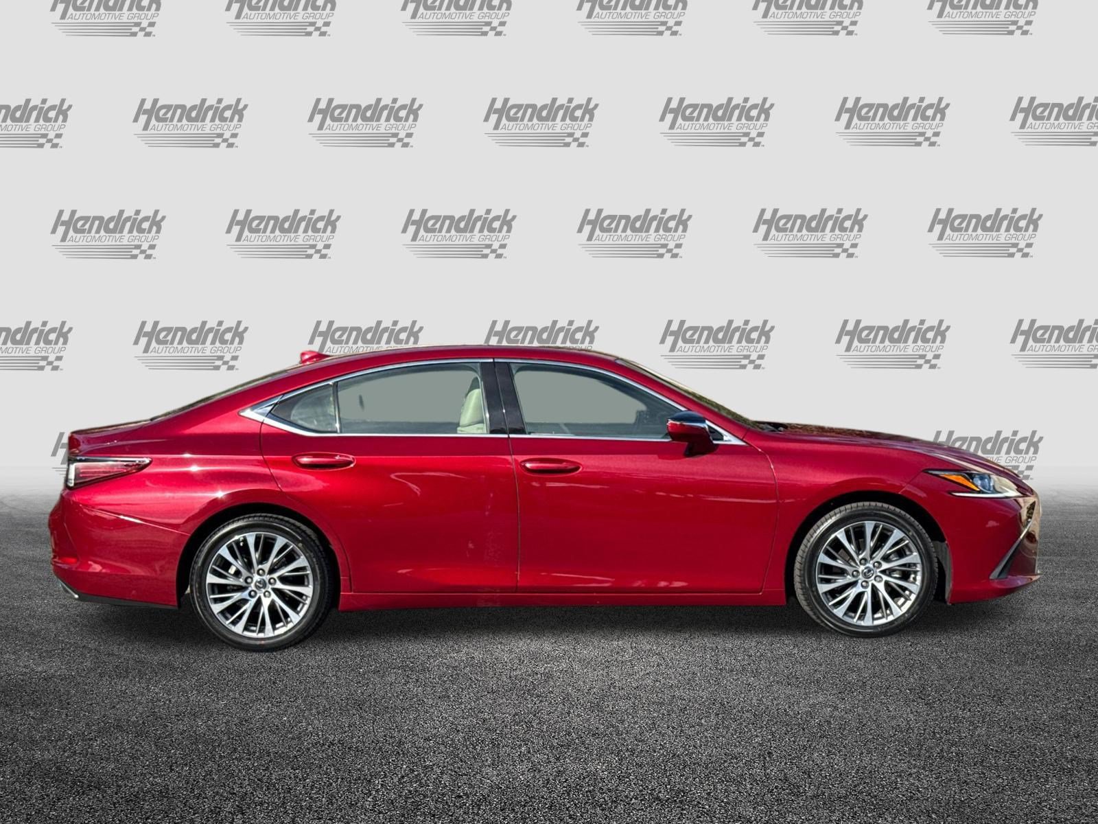 Used 2019 Lexus ES 350 w/ Premium Package FWD image 3