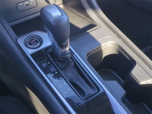 Used 2022 Nissan Sentra SV image 27