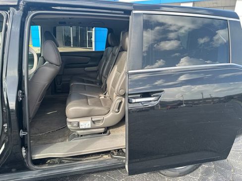 Used 2011 Honda Odyssey EX-L image 11