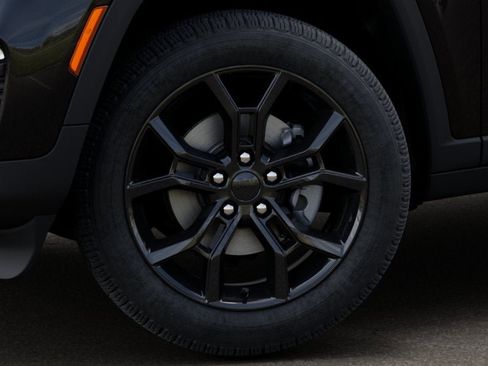 New 2025 Jeep Grand Cherokee Limited image 27