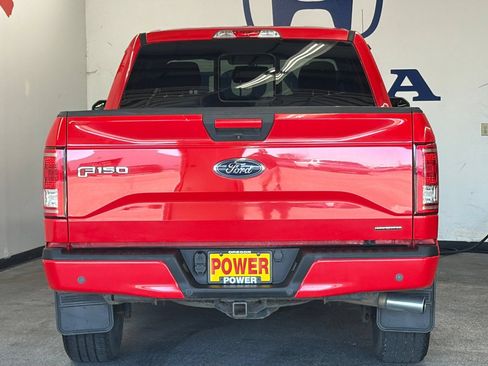 Used 2015 Ford F150 XLT w/ Equipment Group 302A Luxury AWD/4WD image 4