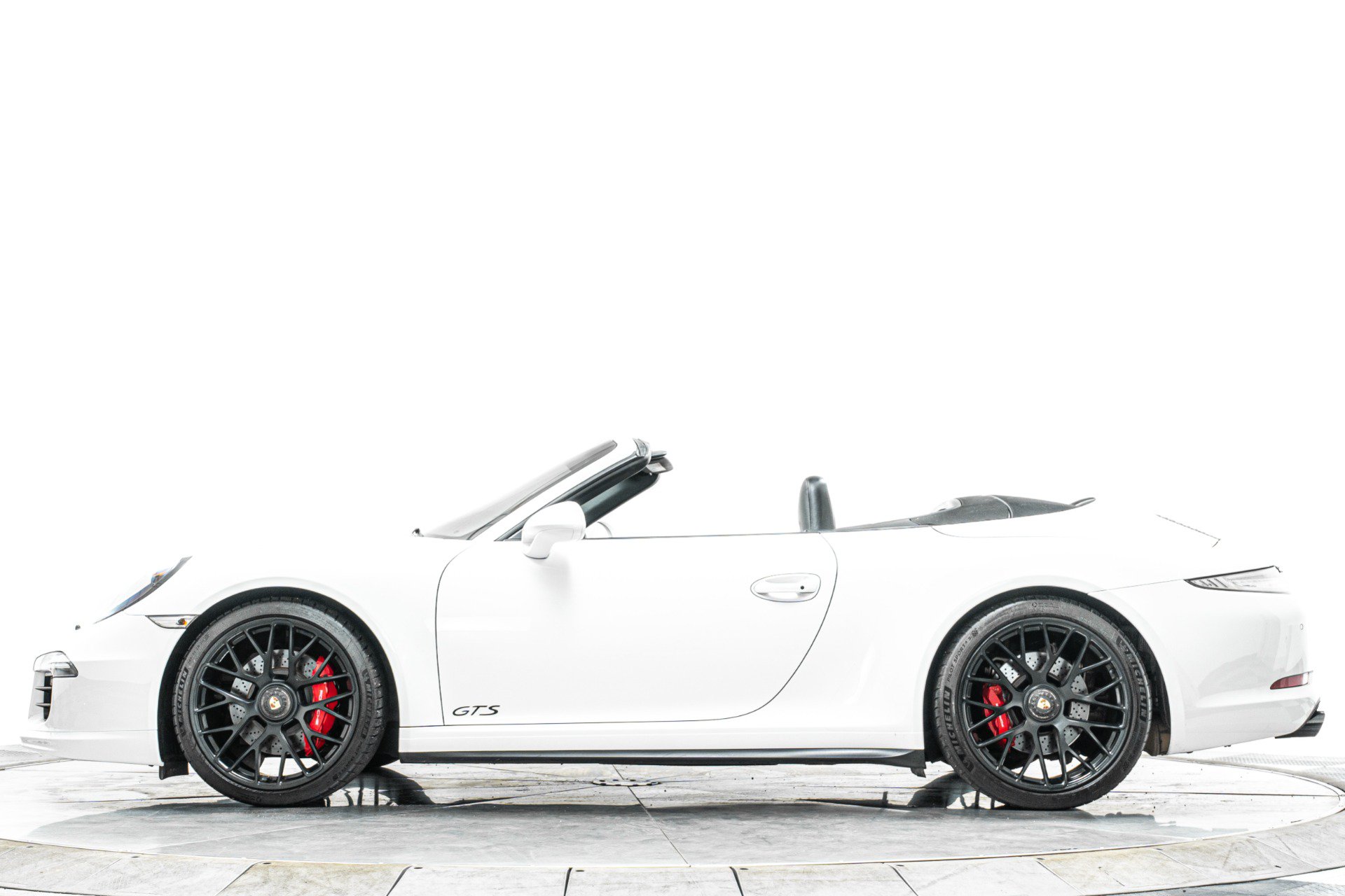 Used 2015 Porsche 911 Carrera GTS RWD image 6