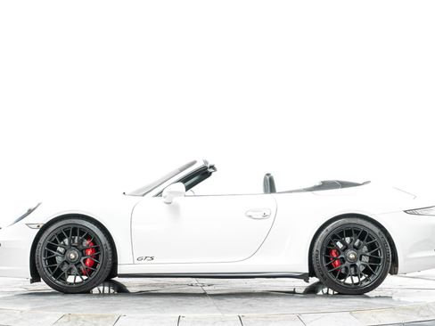 Used 2015 Porsche 911 Carrera GTS RWD image 6
