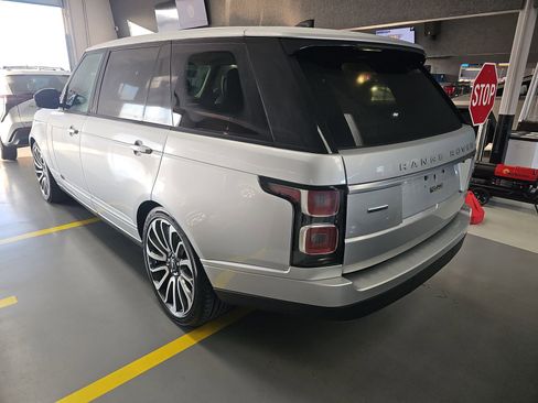 Used 2019 Land Rover Range Rover Long Wheelbase Supercharged image 8