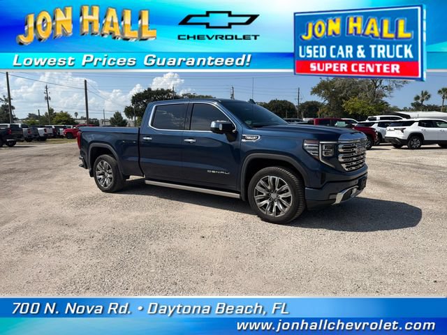 Used 2023 GMC Sierra 1500 Denali w/ Denali Reserve Package AWD/4WD image 17