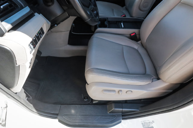 Used 2018 Honda Odyssey EX-L image 40